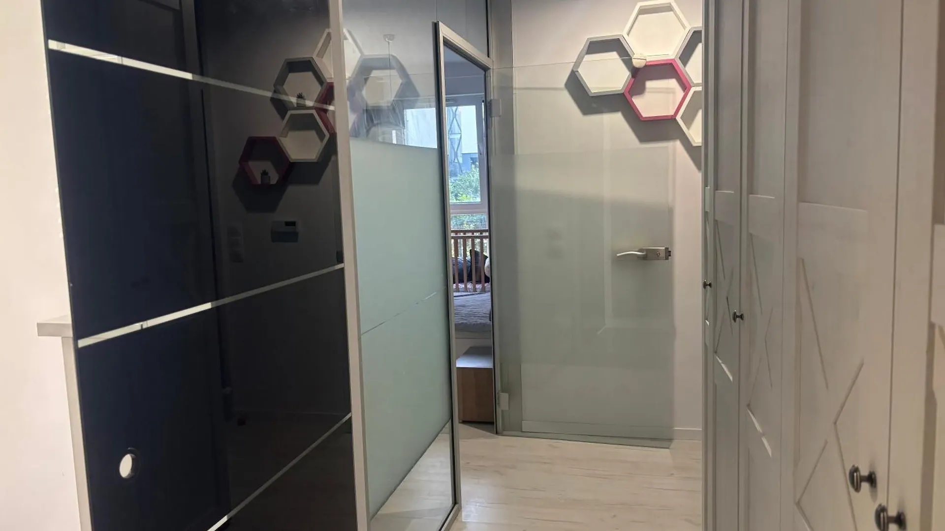 Spektrum Seaside Apartment - Garden&Parking Γκντανσκ